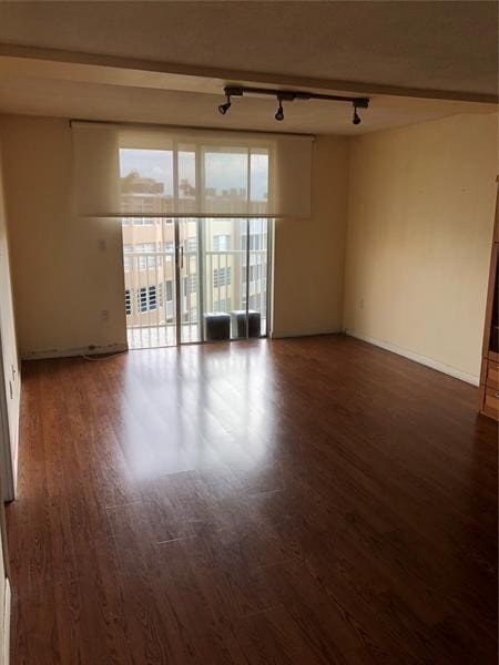 Photo - 1700 NE 191st St Unit 401