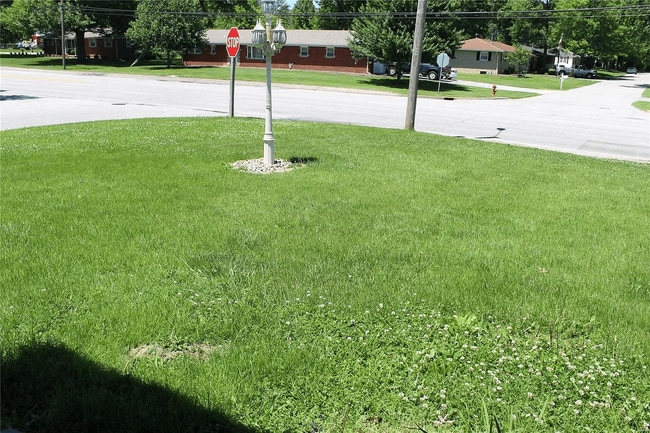 Photo - 5090 Humbert Rd