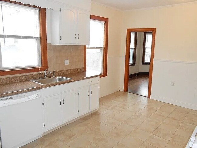 Photo - 42 Bradford St Unit 3