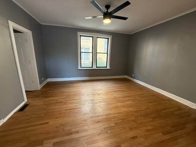 Photo - 1030 E Hyde Park Blvd Unit 2
