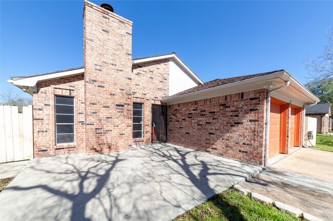 Photo - 22538 Market Square Ln