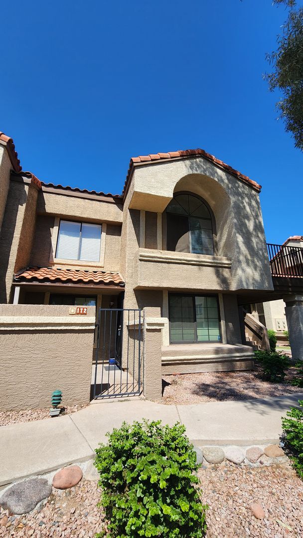 2 Bedroom 2 Bath in Prime Tempe Location! - 2 Bedroom 2 Bath in Prime Tempe Location! Casa