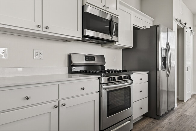Photo - 1007 N Viewmont Rd