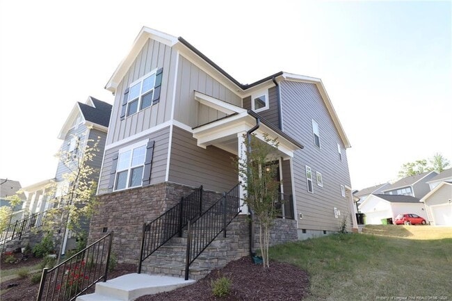 Building Photo - 2932 Green Tractor Ave