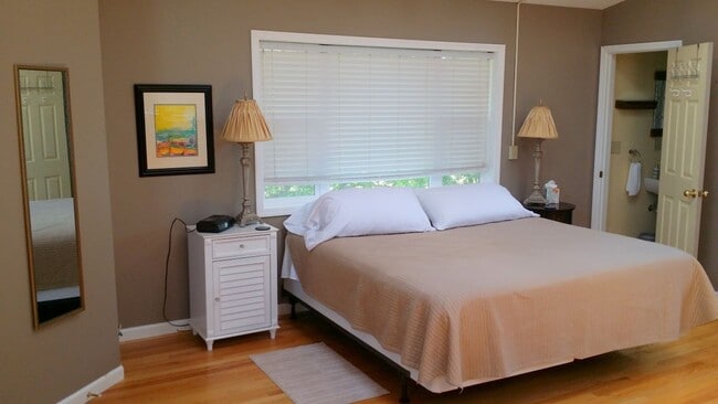 Photo - 5099 Rathbun Rd Unidad Studio Apartment-960 sf