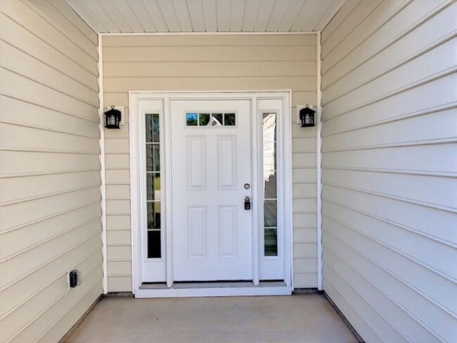 Photo - Conway - 3 Bedroom / 2 Bathroom House