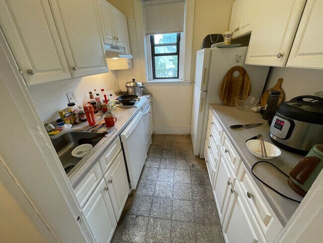 Photo - 2 bedroom Brookline @ BU