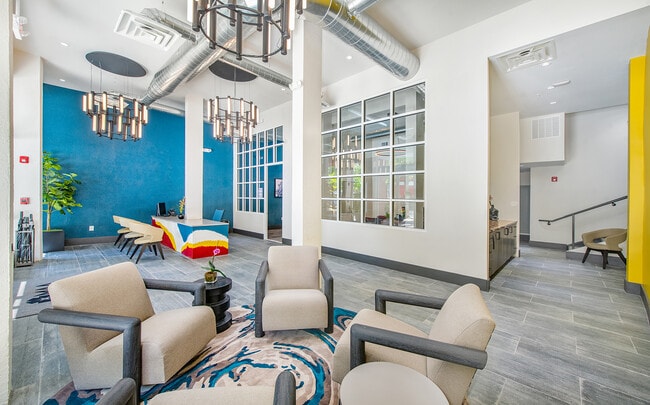 Leasing Center
