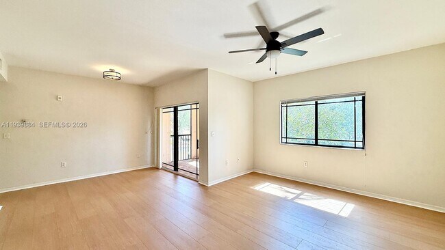 Photo - 2807 Veronia Dr Unit 202