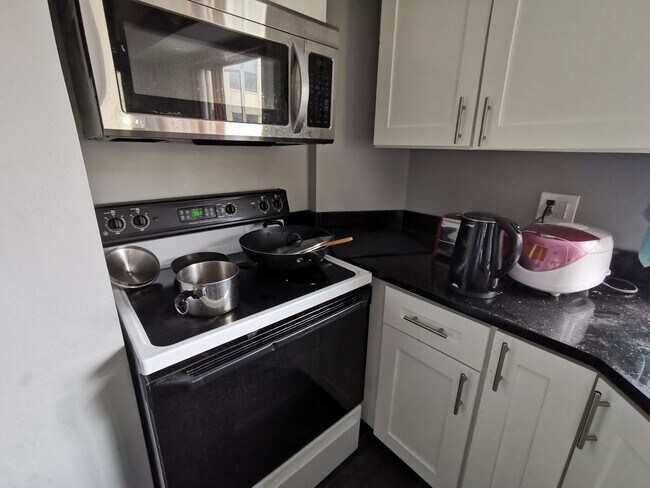 Photo - 230 Brookline St Apartments Unit 2