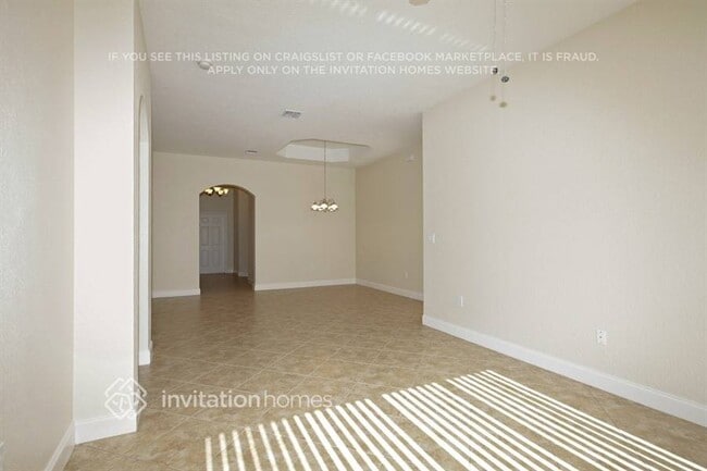 Photo - 859 SW 155th Ct