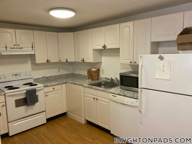 36 Dighton St Unit 12