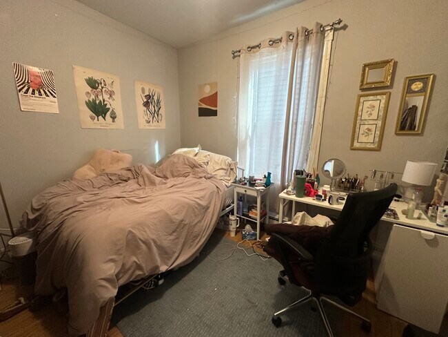 Photo - 93 Hillside St