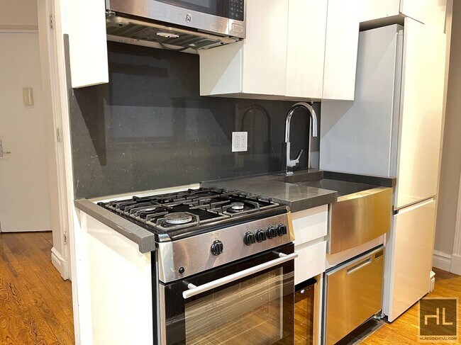 Photo - East 13th Street Unit 6E