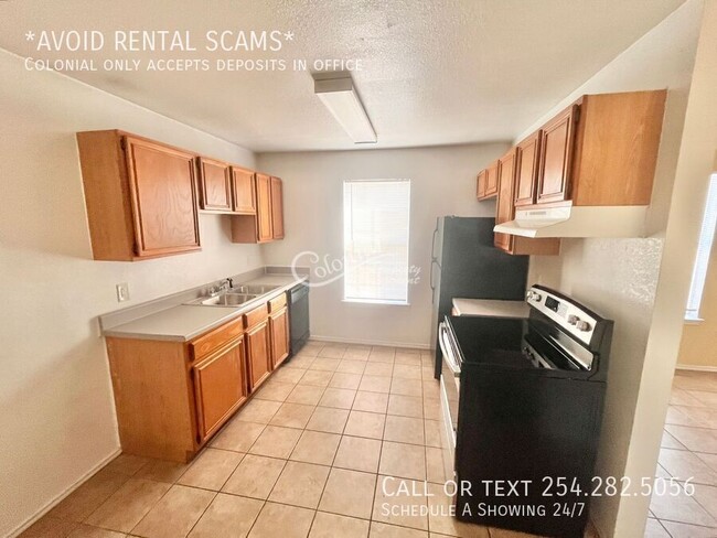 Photo - 1703 Benttree Dr