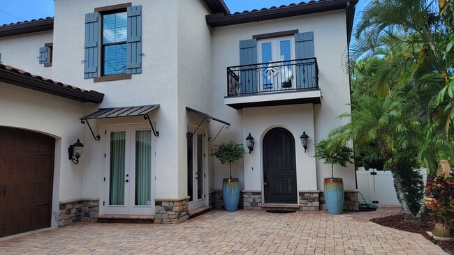 Photo - Seasonal stunning 5/5 pool home west of trail near Siesta Key!