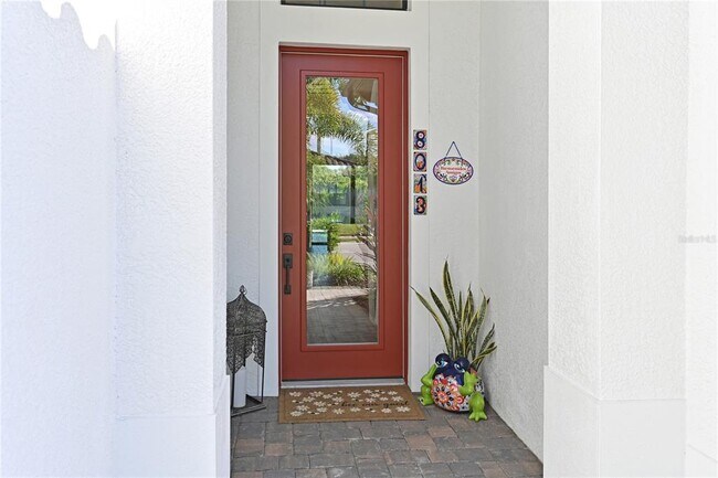 Photo - 8013 Clearwater Ct