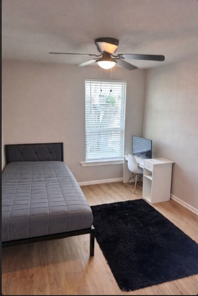 Photo - For Rent: Beautiful Single-Family Home in Seguin