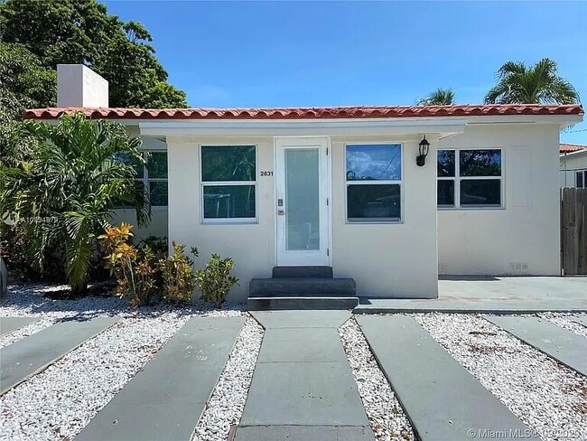 Building Photo - 2631 SW 30th Ct Rental