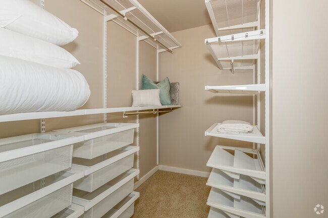 2BR, 2BA - Armario de 1114SF