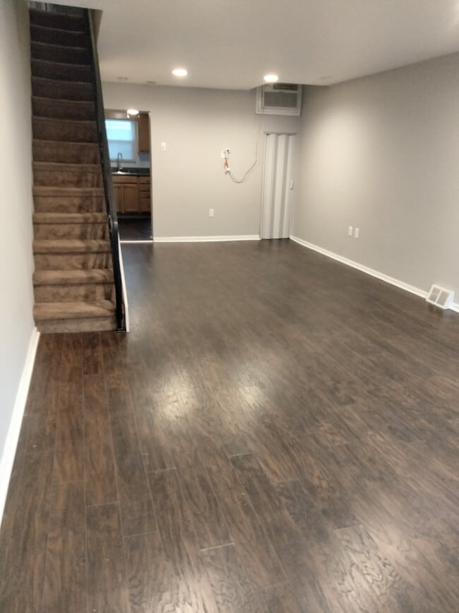 Entry - 2314 S Colorado St