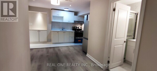 Photo - 22 Cloverridge Ave