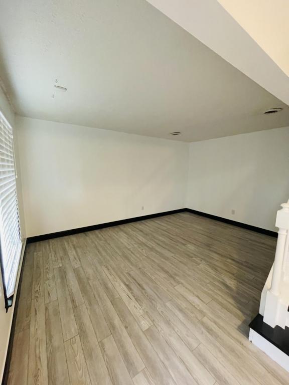 Photo - 2326 Colgate Dr