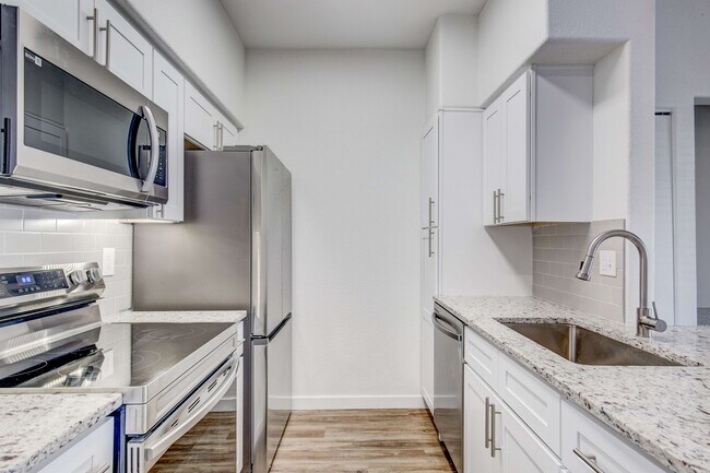 Photo - Cortland Rockrimmon