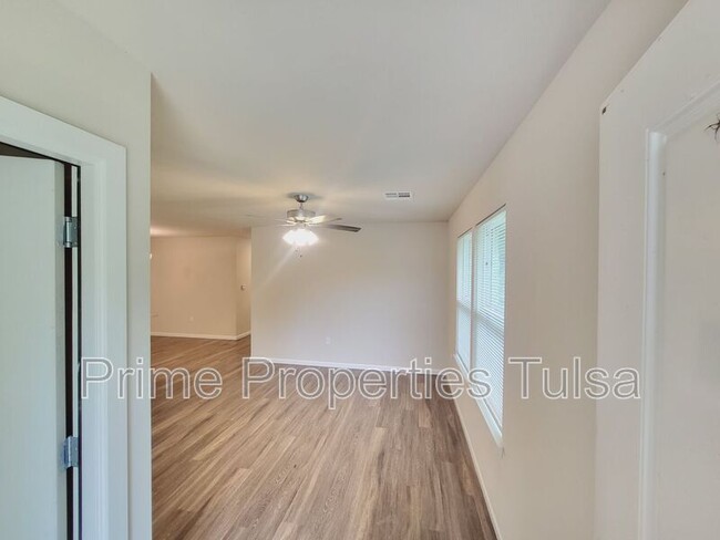 Photo - 1909 Mulberry St