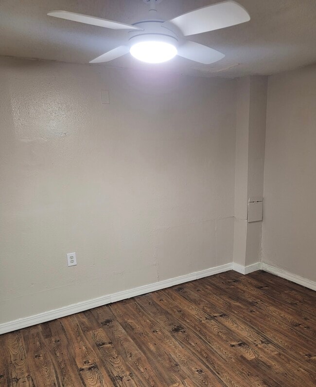 Photo - 815 N Pleasant St