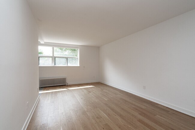 Photo - 56 Eccleston Drive Unit 301