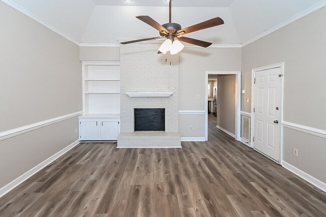 Photo - 5404 Pear Dr