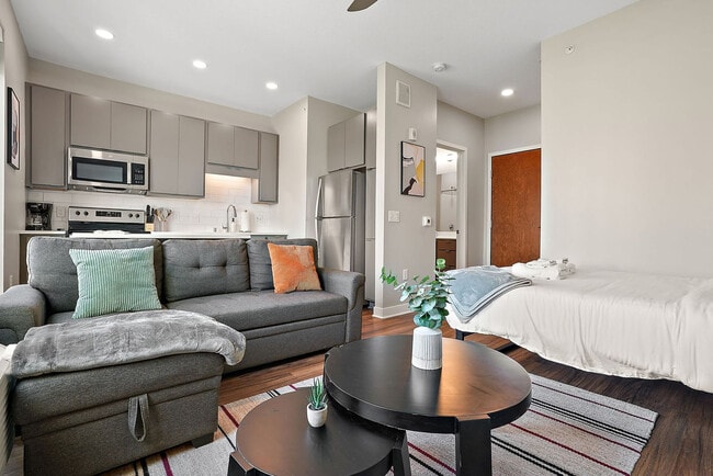 Building Photo - 1410 Nicollet Ave