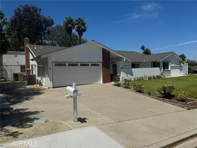 Building Photo - 24451 Quintana Dr