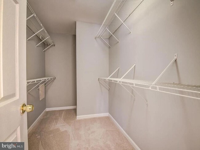 Photo - 9241 Greenshire Dr