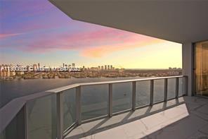 Building Photo - 17301 Biscayne Blvd Unit 2310