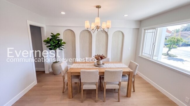 Photo - 4-Bed/2-Bath Home /Available Now!