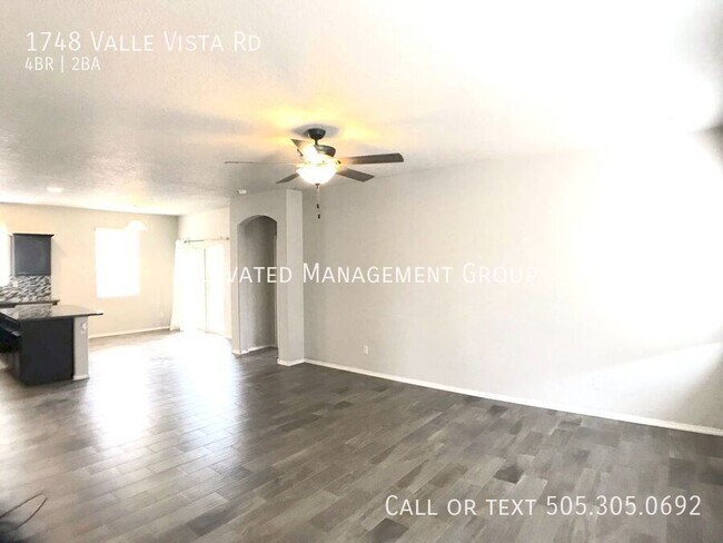 Photo - 1748 Valle Vista Rd NW