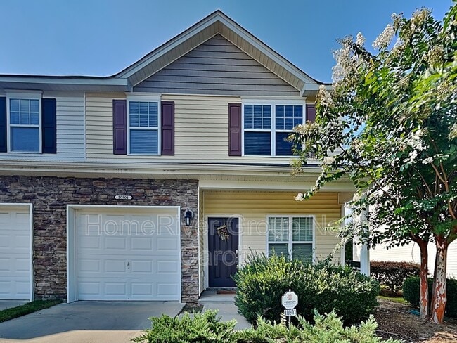 Photo - 10501 Bunclody Dr Townhome