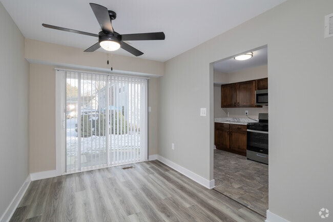 3BR, 2BA - 1,764SF - Dining Room