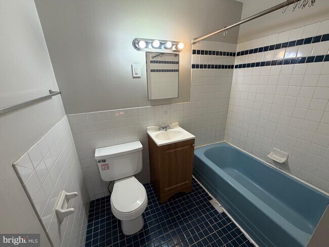 Photo - 6632 Germantown Ave Unidad 101