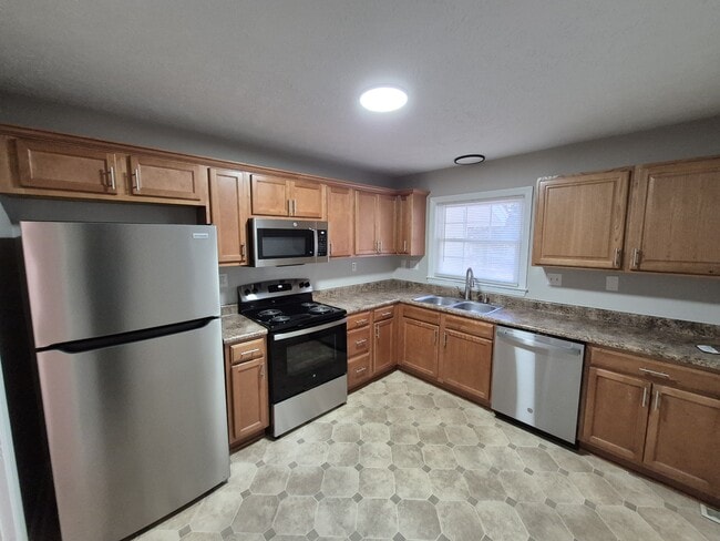 Photo - 1120 Wellons Dr