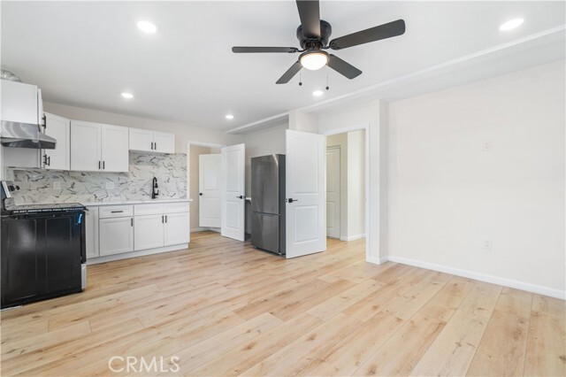 Photo - 523 W 12th St Unit 5