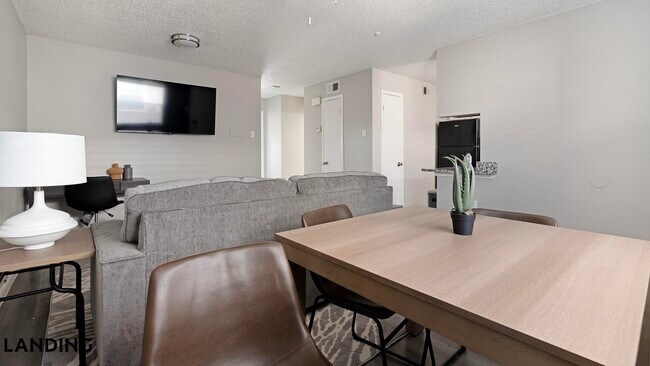 130 Camino De Oro Unit 821