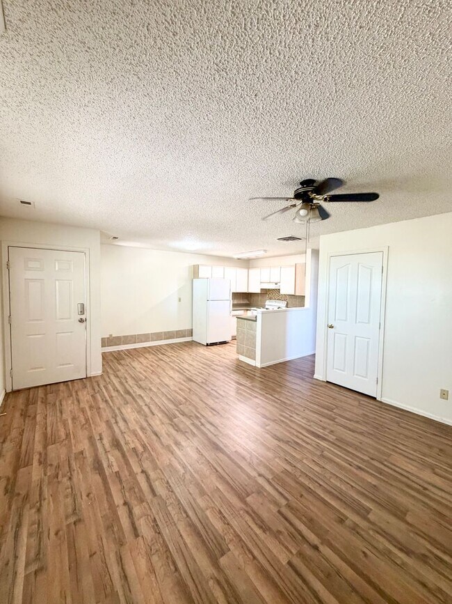 Photo - 1428-1434 Anita St. Unit 1432
