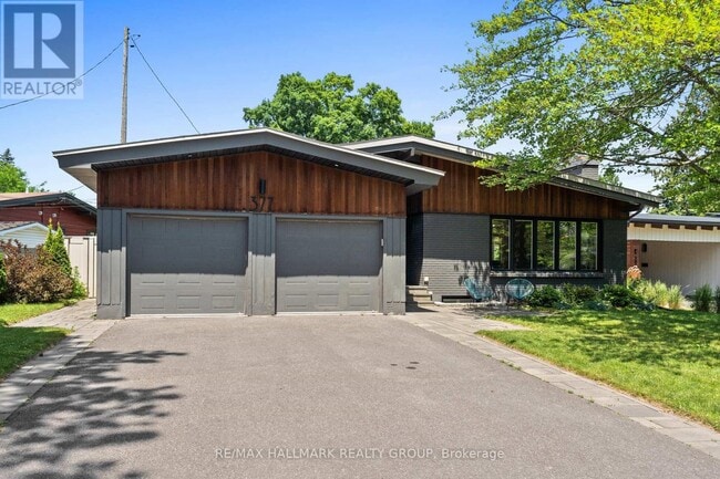 Photo - 377 Summit Ave