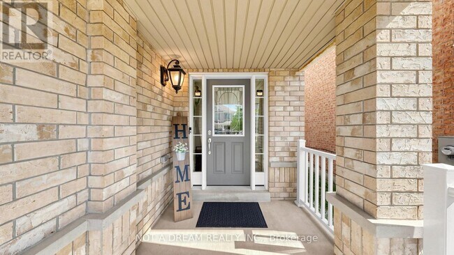 Photo - 47 Acorn Ln