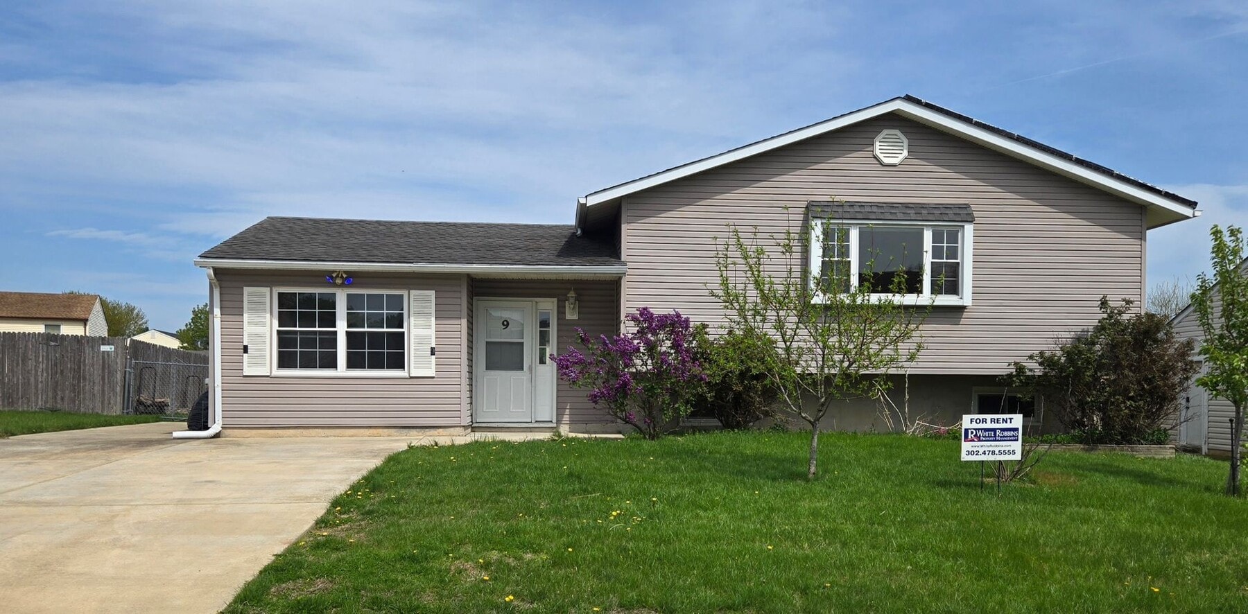 5 bedroom, 2 bathroom home in Newark - 5 bedroom, 2 bathroom home in Newark