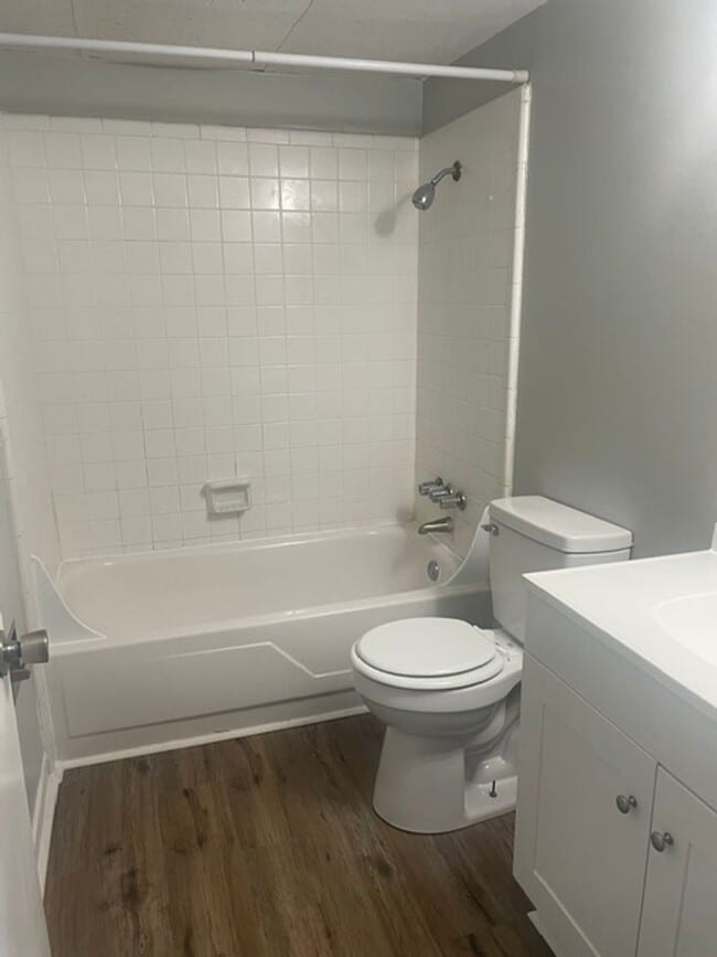 Photo - Updated Condo Off Country Club Road