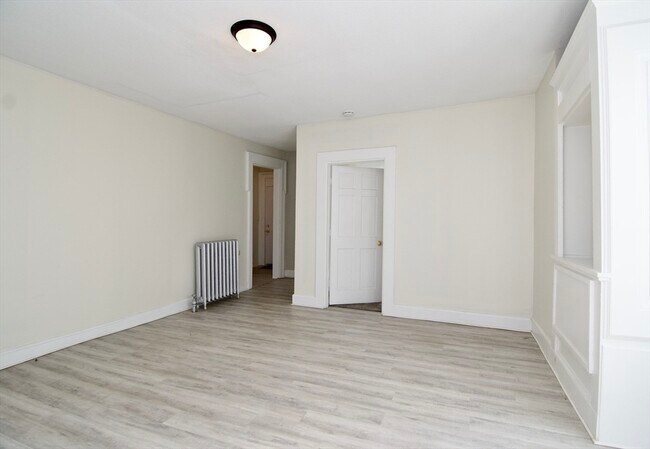 Photo - 58 Howes St Unit 1